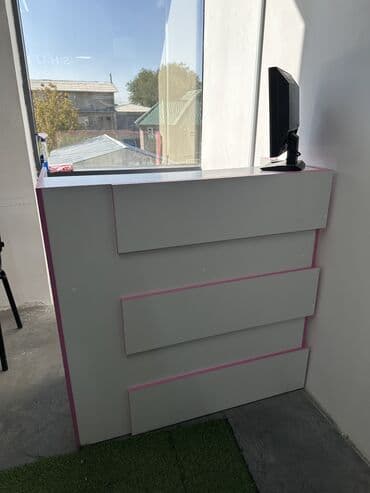 оборудование для магазина бу: Продаю полки для белья и ресепшен — 3