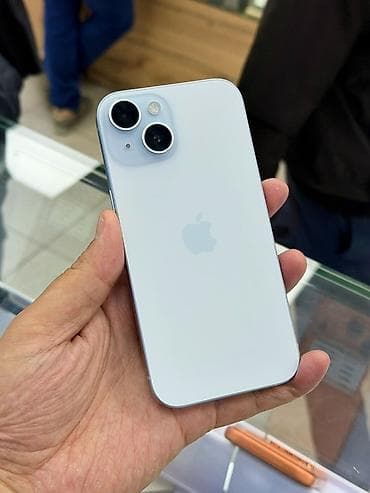 IPhone 15, Б/у, 128 ГБ, Голубой, Чехол, Защитное стекло, 83 %