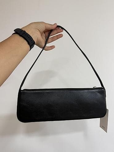 pull bear: Сумка-багет Mango - черная Новая, экокожа Стильнейшая сумка этого — 3