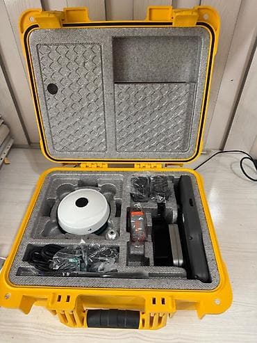 Наборы инструментов: GNSS/RTK комплект в ударопрочном кейсе Состав набора: - Приёмник GNSS — 1