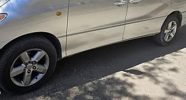 Toyota: Toyota Estima: 2002 г., 3 л, Автомат, Газ, Вэн/Минивэн — 2