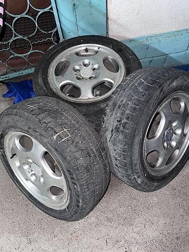 e klass: Комплект из 4 колёс для Mercedes-Benz. Состав: - Литые диски 16" — 3