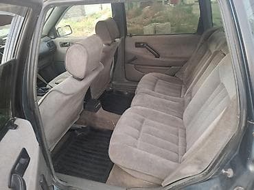 8: Volkswagen Passat Variant: 1988 г., 1.8 л, Механика, Бензин, Универсал — 8
