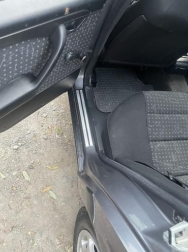 Продажа авто: Mercedes-Benz C-Class: 1994 г., 2 л, Автомат, Бензин, Седан — 9