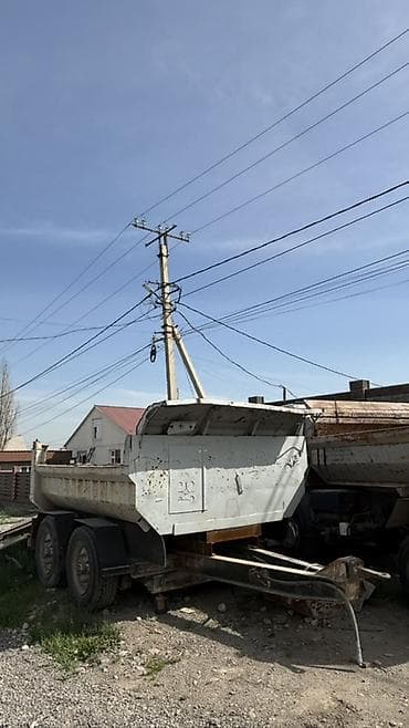 самосвальный полуприцеп: Прицеп, Самосвал — 1