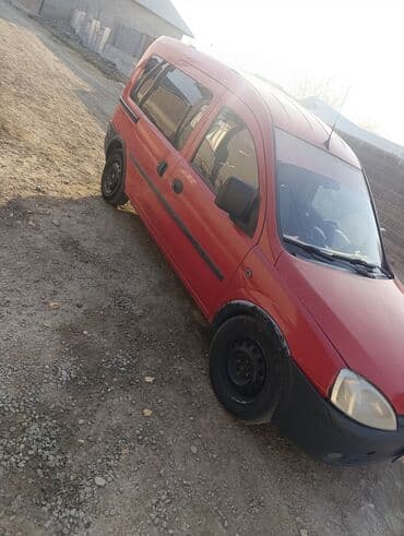 капот на стрим: Opel Combo: 2003 г., Механика, Бензиновая, Минивэн — 3
