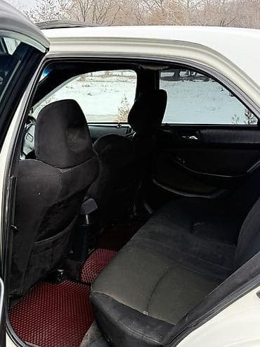 golf 2: Honda Accord: 2002 г., 2 л, Автомат, Бензин, Седан — 5