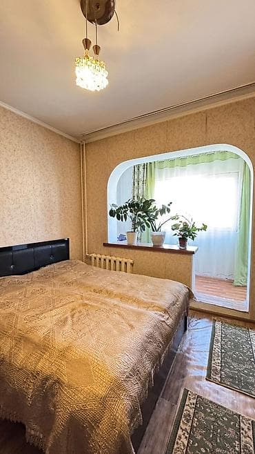 Квартиры: 3 комнаты, 64 м², 105 серия, 4 этаж, Старый ремонт — 1