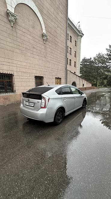 ио пинин: Toyota Prius: 2012 г., 1.8 л, Автомат, Гибрид, Лифтбек — 4