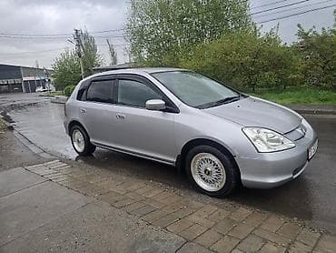 на сивик: Honda Civic: 2002 г., 1.5 л, Автомат, Бензин, Хэтчбэк — 2