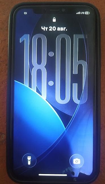 iphone 5с: IPhone 11 Pro, золотой цвет. Характеристики и особенности: - Экран — 1