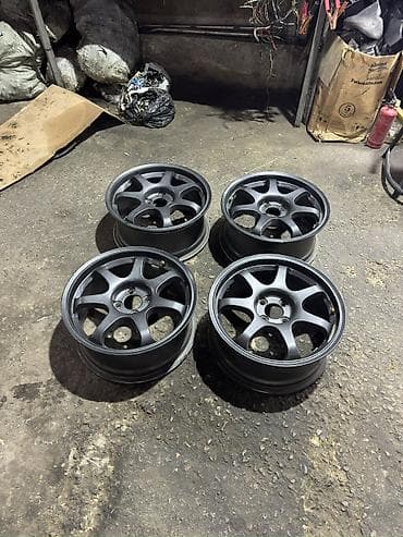 шыны диски: Куйма Дисктер R 16 Комплект, тешиктери - 4, Колдонулган — 6
