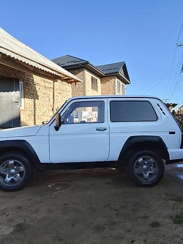лада балон: ВАЗ (ЛАДА) 4x4 Нива: 2000 г., Механика, Хэтчбэк — 3