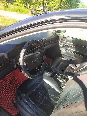 Audi: Audi A4: 1995 г., 2.6 л, Механика, Бензин, Седан — 8