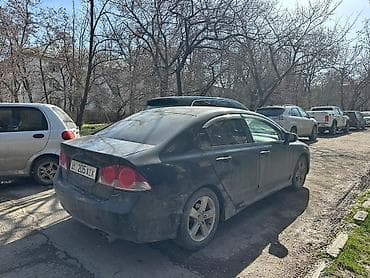 kia moring: Honda Civic: 2007 г., 1.6 л, Автомат, Бензин, Седан — 3
