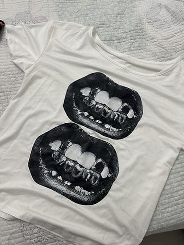 Футболка с принтом - Цвет: белый - Принт: два крупных черно-белых