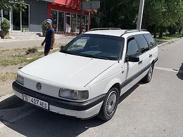 Volkswagen Passat Variant: 1993 г., 1.8 л, Механика, Бензин, Универсал