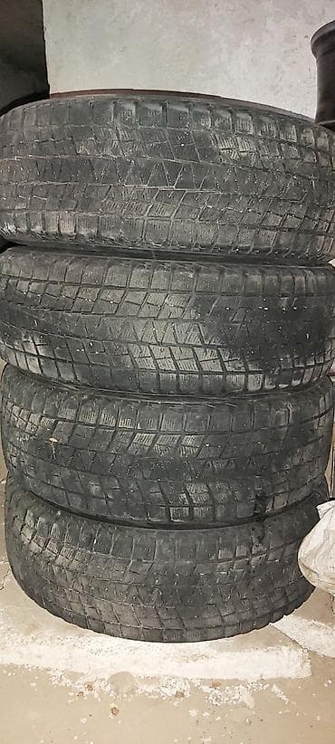 65: Шины 235 / 65 / R 17, Зима, Б/у, Комплект, Внедорожные (АТ/МТ), Япония, Bridgestone — 10