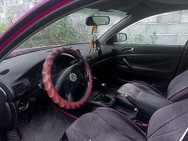 панель нива: Volkswagen Passat: 1999 г., 1.8 л, Механика, Бензин, Универсал — 1
