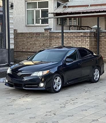 касем машина: Toyota Camry: 2011 г., 2.5 л, Автомат, Бензин, Седан — 2