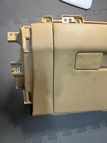 бардачок субару: Бардачок (перчаточный ящик) для автомобиля, бежевый/песочный цвет — 4