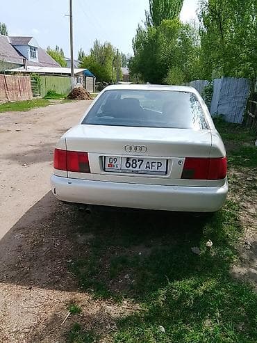 с4 2 6: Audi A6: 1994 г., 2.6 л, Механика, Бензин, Седан — 3