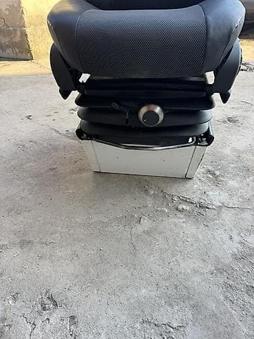 Дверные карты: Автобусное сиденье, 2009 г., Б/у, Оригинал, Германия — 1