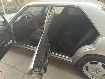 меср 124: Mercedes-Benz W124: 1992 г., Седан — 6