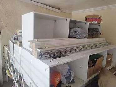 маникены мужские: Тумба полка для магазинов одежды итд 5 шт. по 5 000 сом, есть скидка — 3