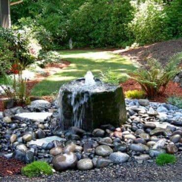 Фонтаны из натурального камня. А так-же декорирование клумб. Дополнить