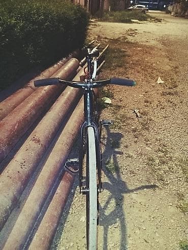 спортивный велосипед: Фикс-байк (fixed gear) с аэродинамичной посадкой и уникальным колесным — 2