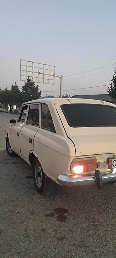 70 сом: Москвич 412: 1990 г., Седан — 3