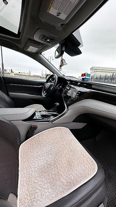 Продажа авто: Toyota Camry: 2020 г., 2.5 л, Автомат, Гибрид, Седан — 8