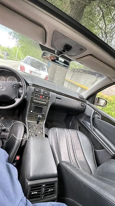 mb 100: Mercedes-Benz E-Class: 1999 г., 3.2 л, Автомат, Седан — 1