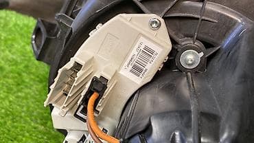 х5: Корпус печки Bmw X5 3.0D в сборе E70 M57N2 2007 (б/у)  Марка — 10