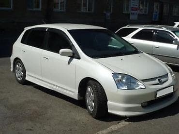 Полка багажника для Honda Civic VII (кузов EP/ES, хэтчбек 5 дв.