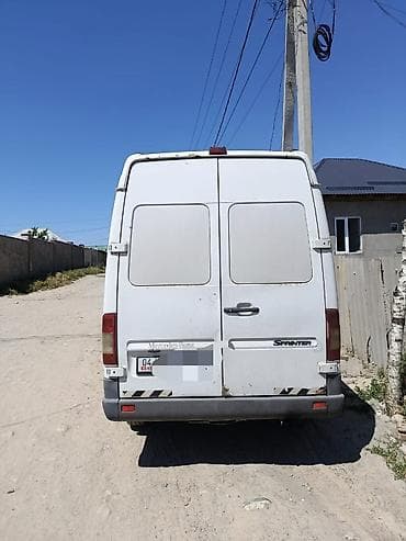 спринтер вортовой: Легкий грузовик, Mercedes-Benz — 2