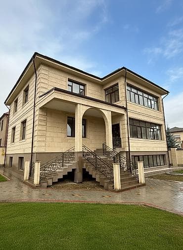 420 м², 7 бөлмө, Жылытылган, Брондолгон эшиктер, Балкон айнектелген