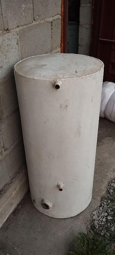 продаю старые вещи: Бак, Металл, 100 л, Самовывоз — 2