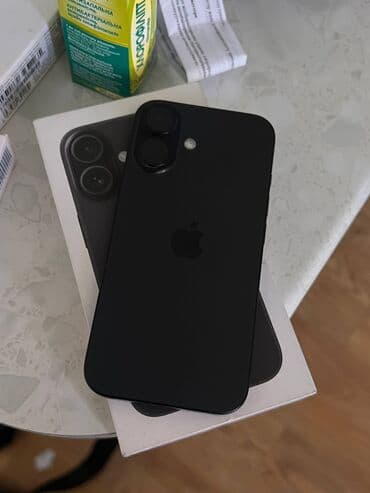 iphone разбит: IPhone 16, 128 ГБ, Jet Black, Зарядное устройство, Защитное стекло, Чехол, 92 % — 2