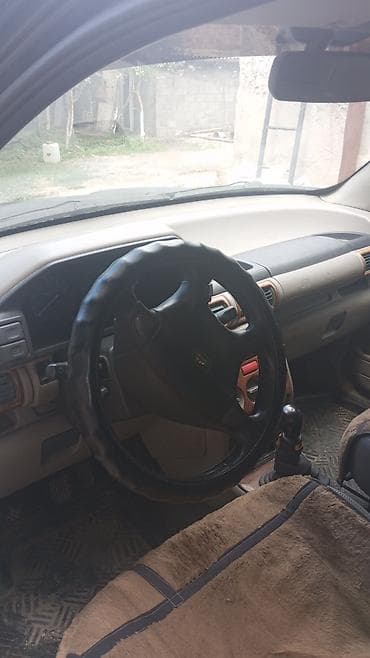 chek it: Land Rover Freelander: 2000 г., 1.8 л, Механика, Бензин, Внедорожник — 5