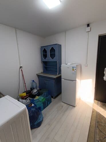 сниму 2 комнатную квартиру от хозяина на длительный срок: Сдается квартира. Светлая комната с новым ремонтом. парковка нет — 2