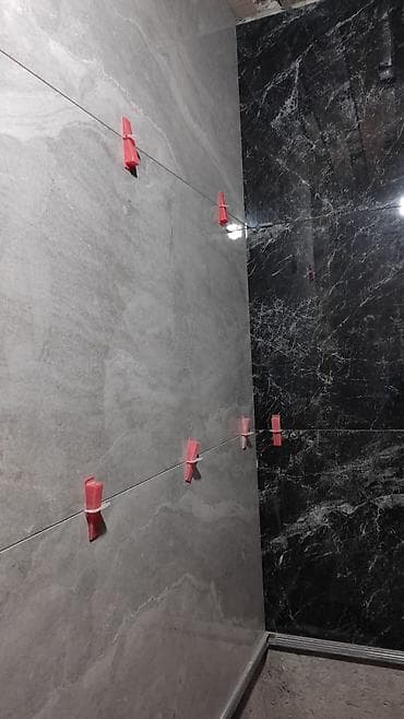 Изоляционные материалы: Подготовка стен для укладки, Подготовка стен для грунтовки, Гидроизоляционные работы | Керамическая плитка, Керамогранитая плитка | Вертикальная укладка, Диагональная укладка, Горизонтальная укладка Больше 6 лет опыта — 7