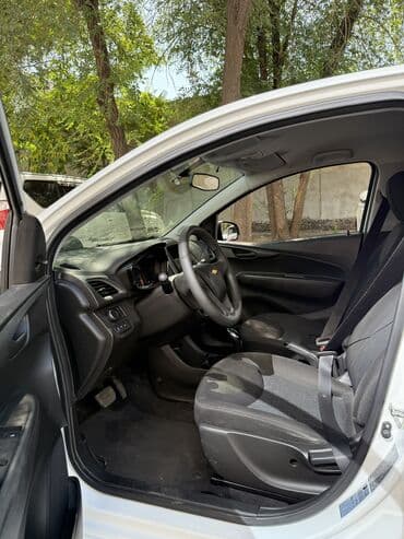 автомобиль шевроле импала: Chevrolet Spark: 2018 г., 1 л, Автоматические, Бензин, Хэтчбэк — 7