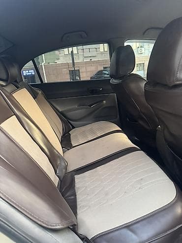 Транспорт: Honda Civic: 2008 г., 1.8 л, Механика, Бензин, Седан — 7