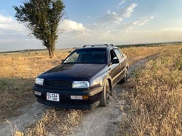 vin code: Volkswagen Vento: 1995 г., 1.8 л, Механика, Бензин, Седан — 2