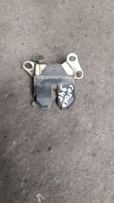 помпа ниссан примера р11: Toyota Corolla 94г замок багажника, Тойота Королла замок Тойота — 1