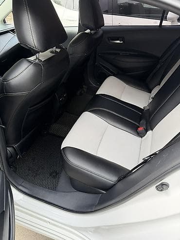 Toyota Corolla: 2021 г., 1.8 л, Вариатор, Гибрид, Седан — 7