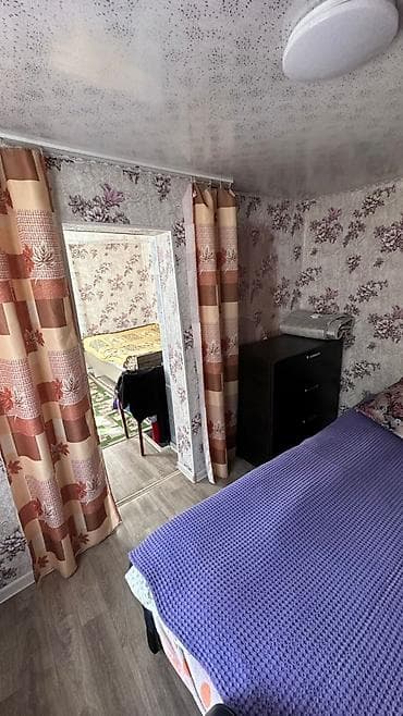 1 комнату: Продаётся небольшой домик на Иссык Куле село Ананьево. С большим — 5