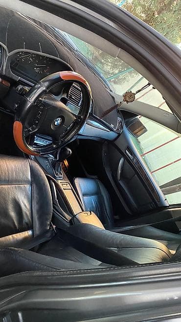 range rover vogue: BMW X5: 2004 г., 4.4 л, Автомат, Бензин, Внедорожник — 6